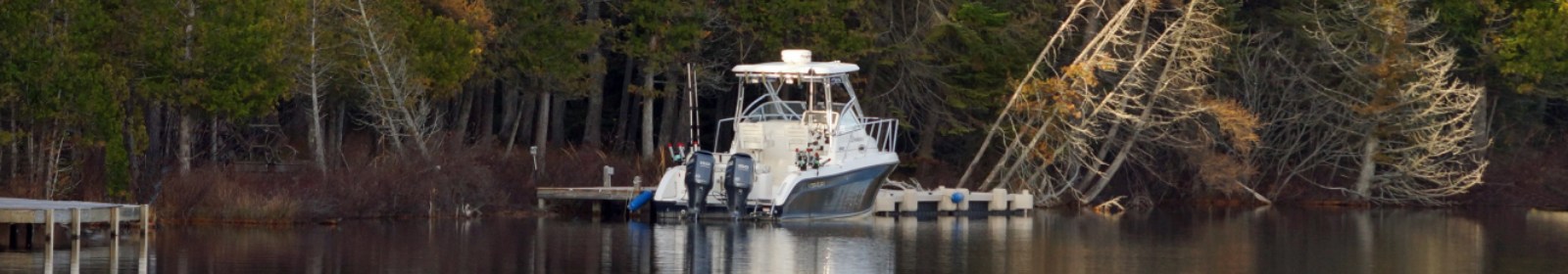 a boat docked on a bay